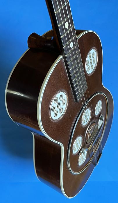 1960 DEL VECCIO tenor guitar